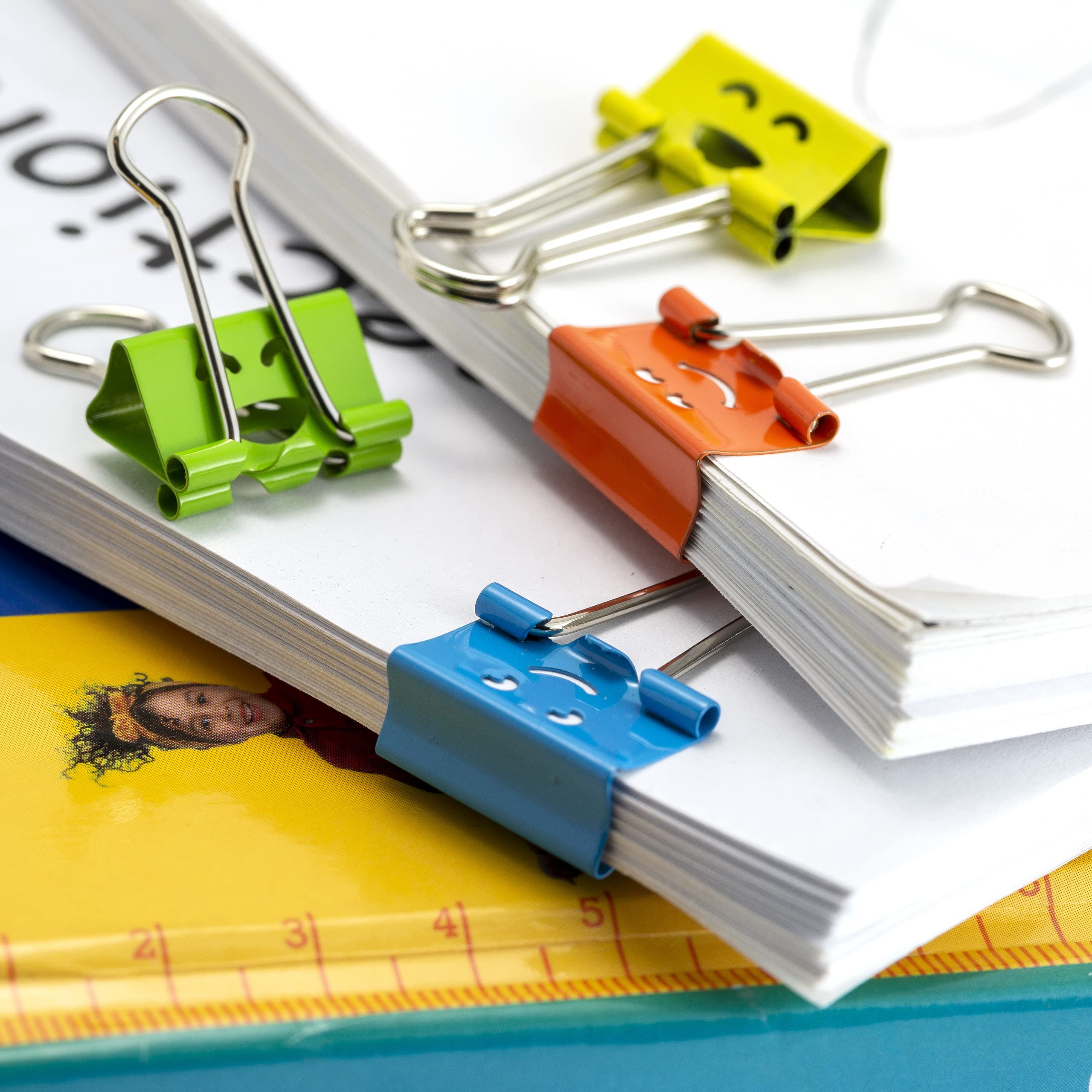 Officemate Happy Smiling Face Binder Clips, Small Size, 42 in Pack, Comes in Assorted Colors (31090) - Image 6